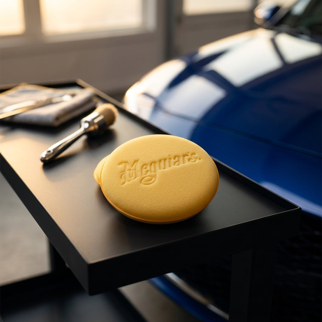 Meguiar's® Single Layer Applicator Pad Gold - in scene