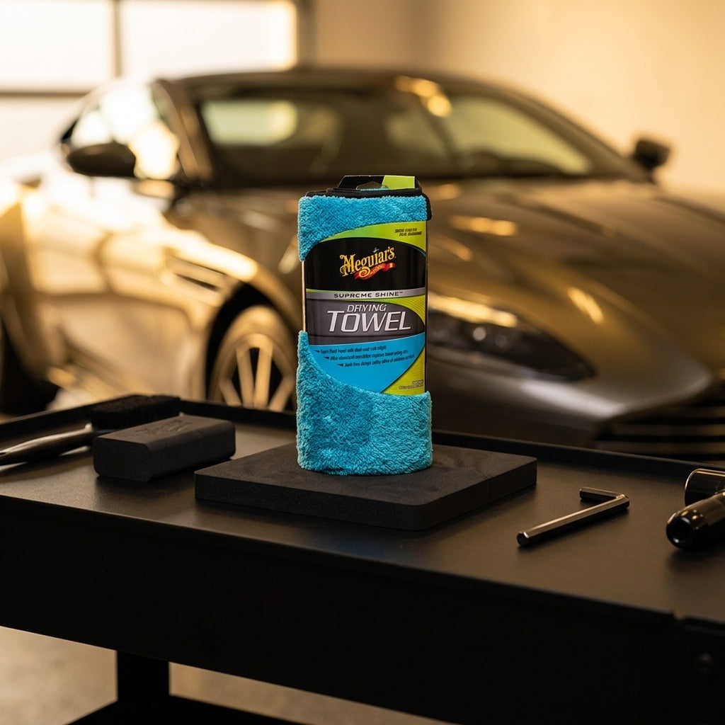 Meguiar's® Supreme Shine Drying Towel - in scene